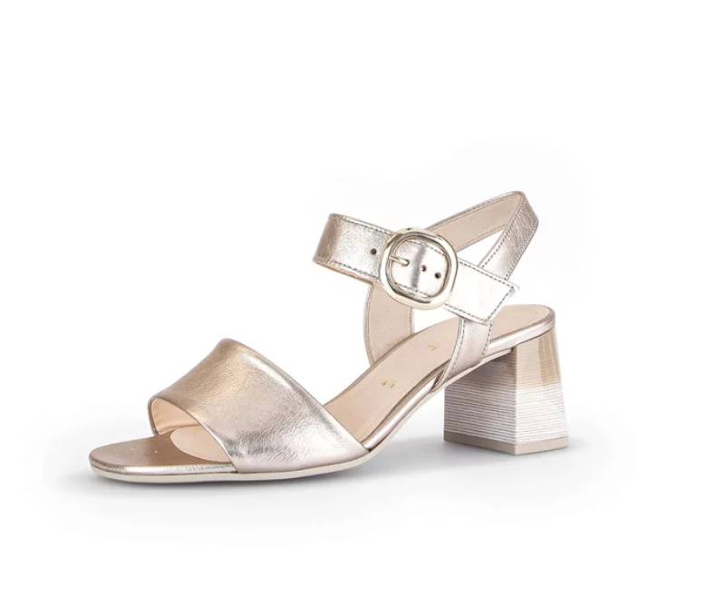 Sandales à bride avec scratch couleur or à talons Gabor – Image 2